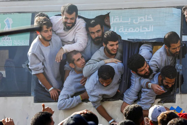 حرية تحت الركام